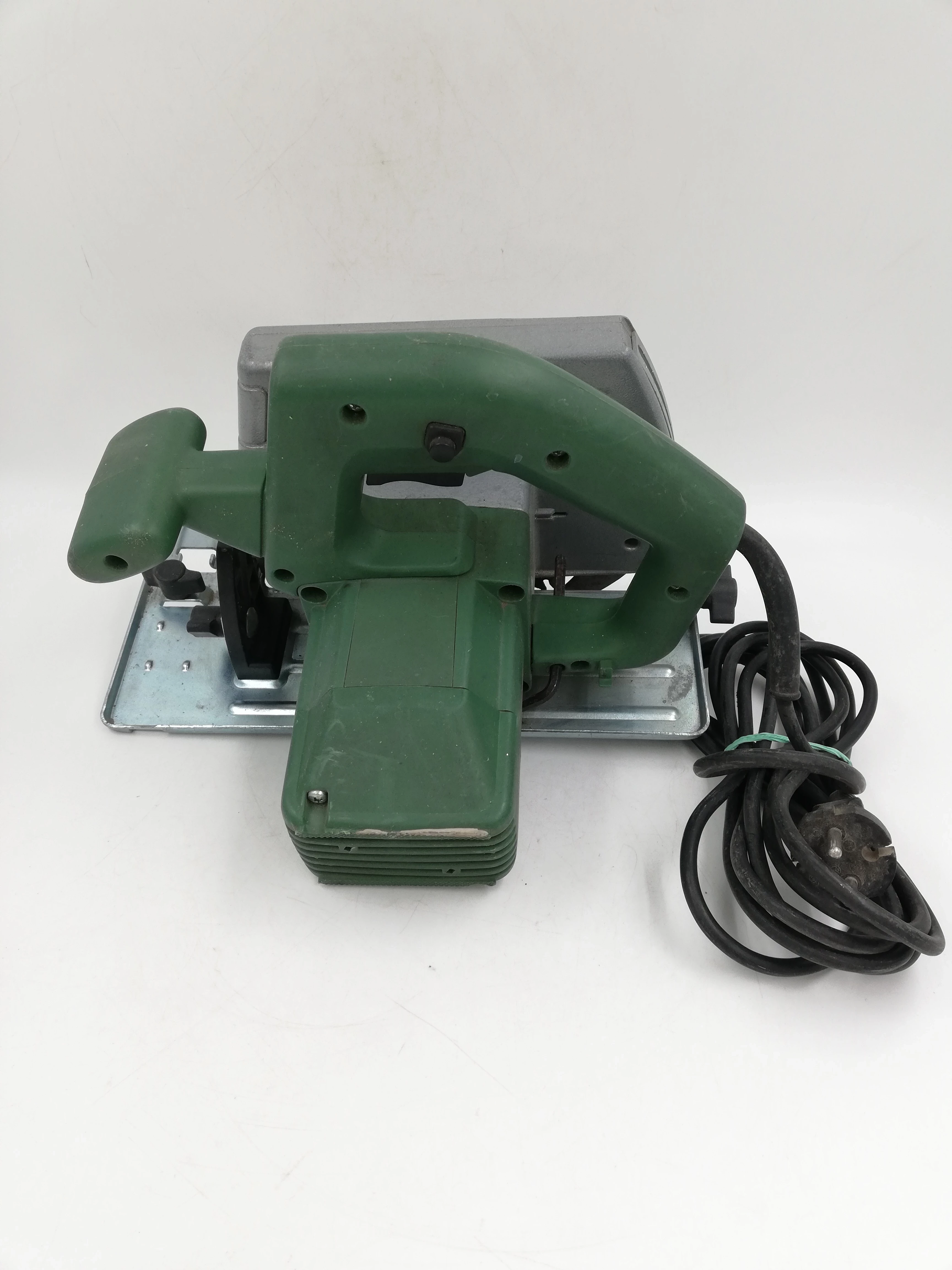 pila-pilarka-tarczowa-bosch-pks-54-900w-stan-11323-2