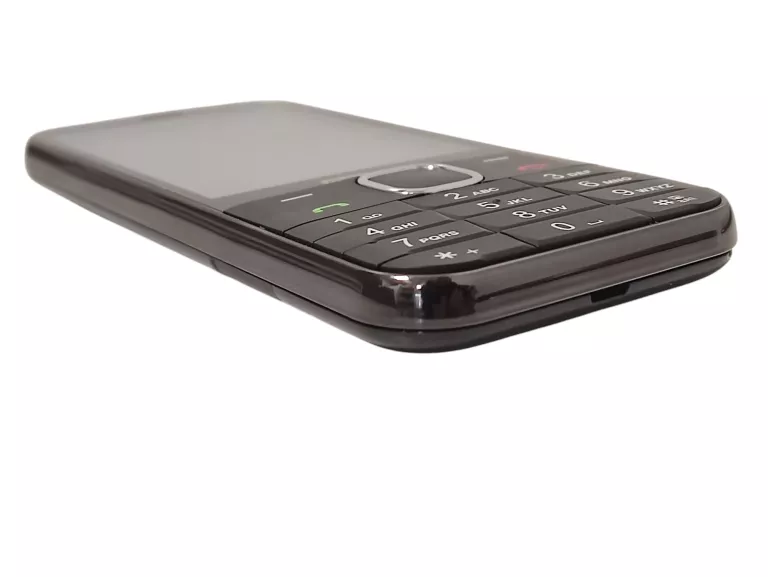 TELEFON MAXCOM MM330 W PUDEŁKU