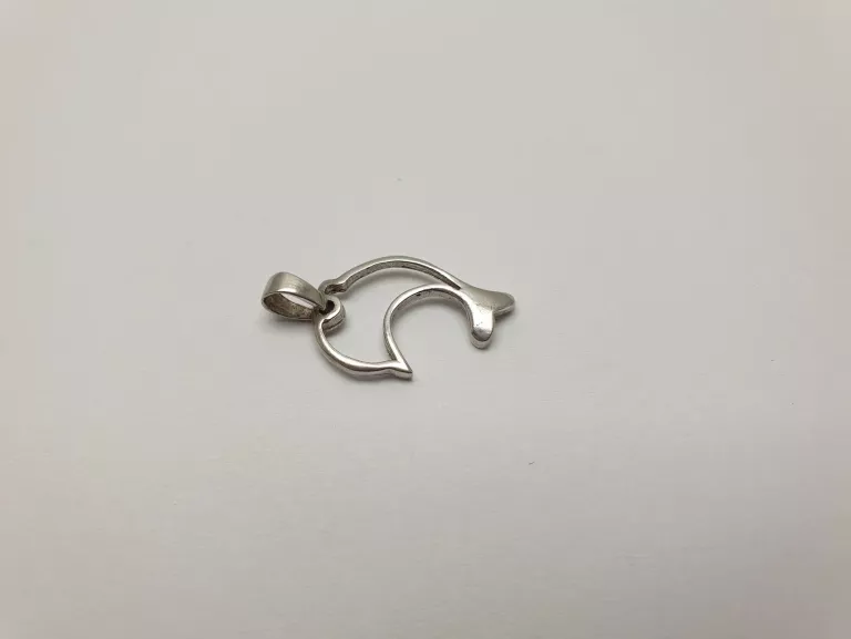 SREBRNA ZAWIESZKA DELFIN PR.925