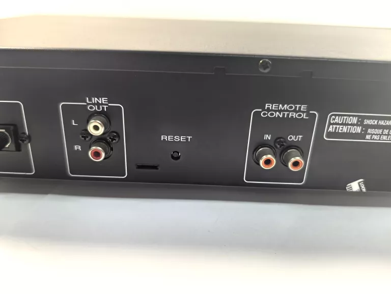 TUNER RADIOWY CYFROWY MARANTZ ST4000