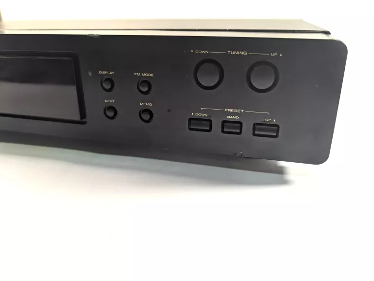TUNER RADIOWY CYFROWY MARANTZ ST4000