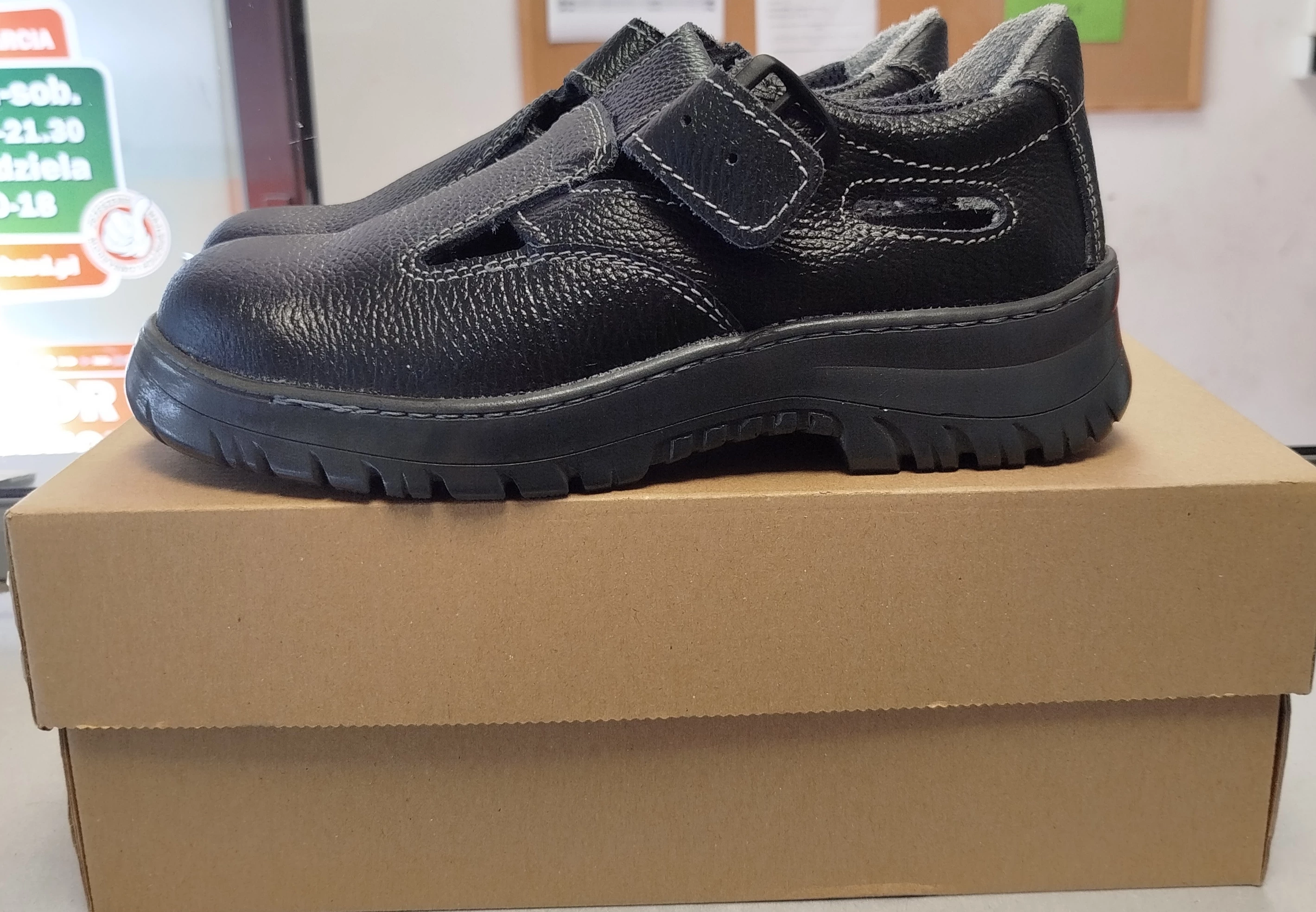 czersk-obuwie-robocze-sandaly-rozmiar-41-wroclawska-80-legnica