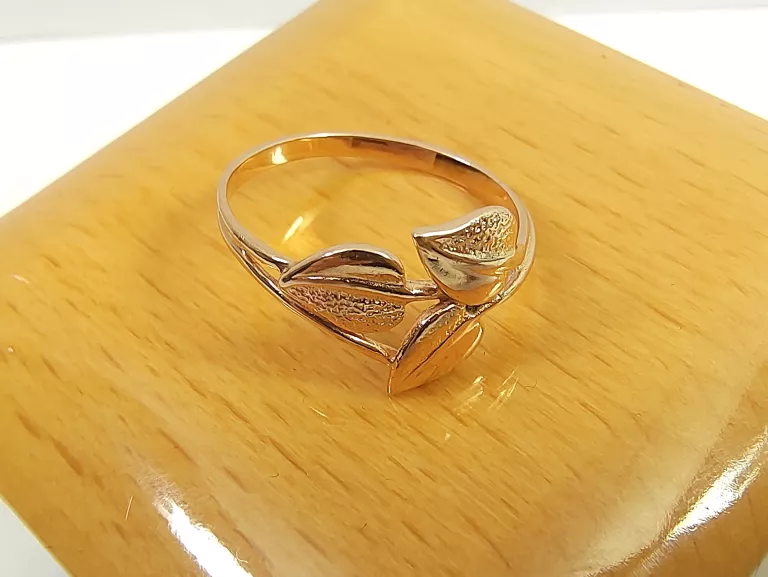 zloty-pierscionek-216g-p585-r17-material-15835-2