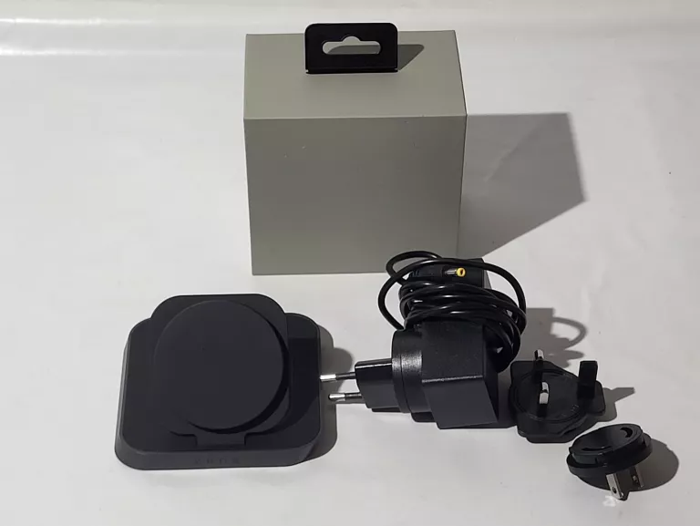 ŁADOWARKA INDUKCYJNA MAGNETYCZNA ZENS MAGNETIC NIGHSTAND CHARGER