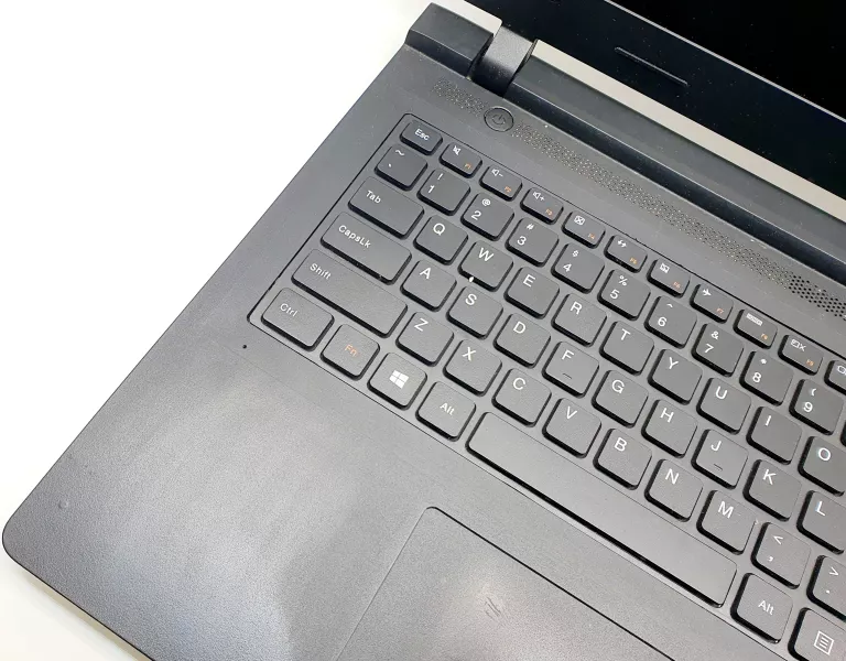 LENOVO IDEAPAD 100-15IBY N2840 USZKODZONA OBUDOWA