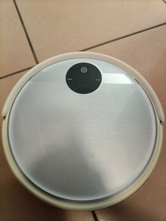 ODKURZACZ ROBOT SPRZĄTAJĄCY BAGOTTE BL509