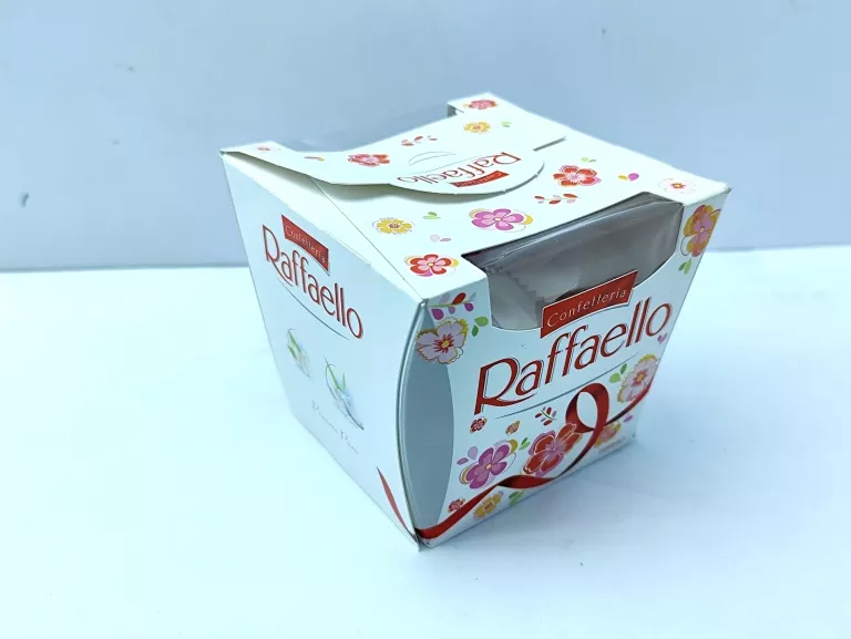 BOMBONIERKA RAFFAELLO FERRERO 150G #IGŁA
