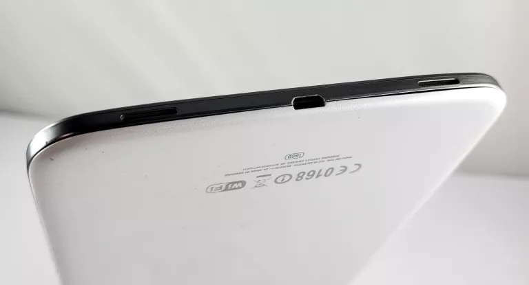 TABLET SAMSUNG GALAXY TAB 3 SM-T310 8" 1,5/16GB BIAŁY