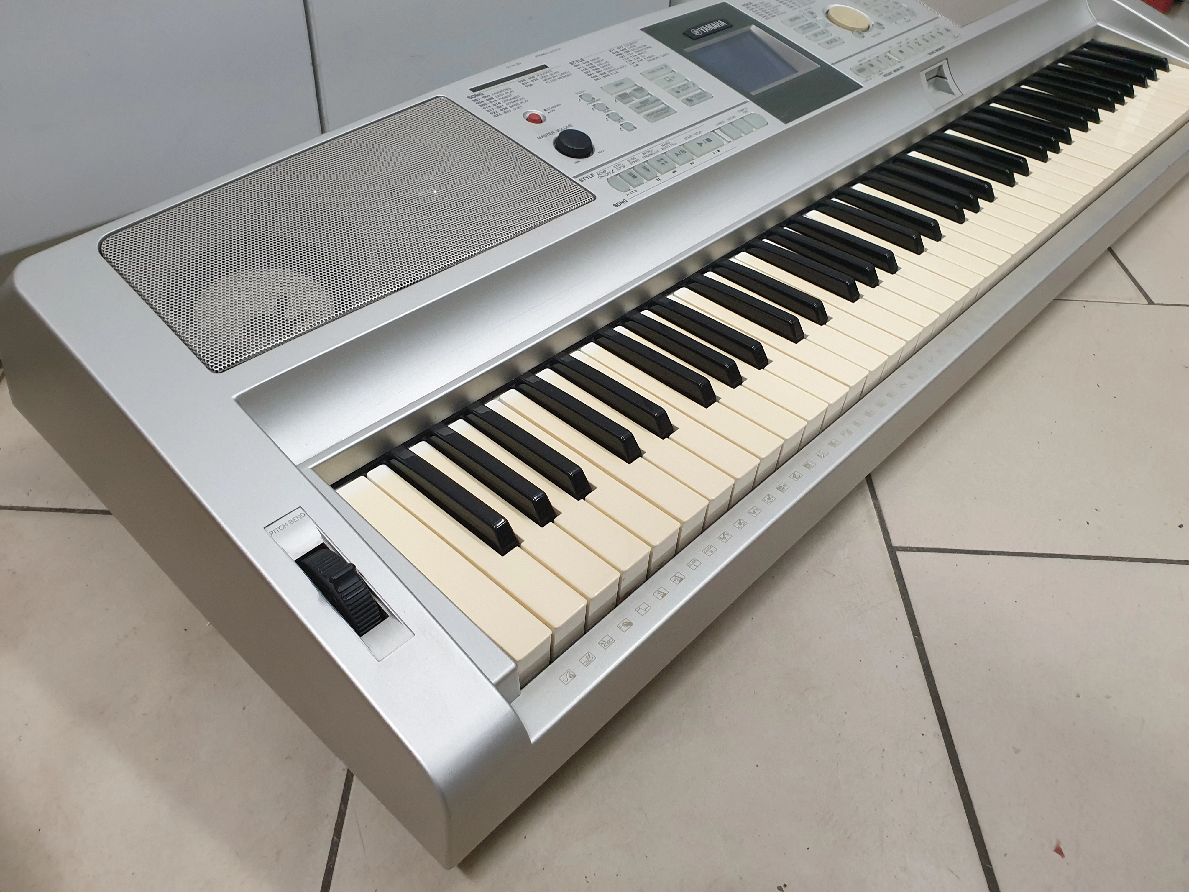 keyboard-pianino-cyfrowe-yamaha-dgx-305-wroclawska-6-opole-sj