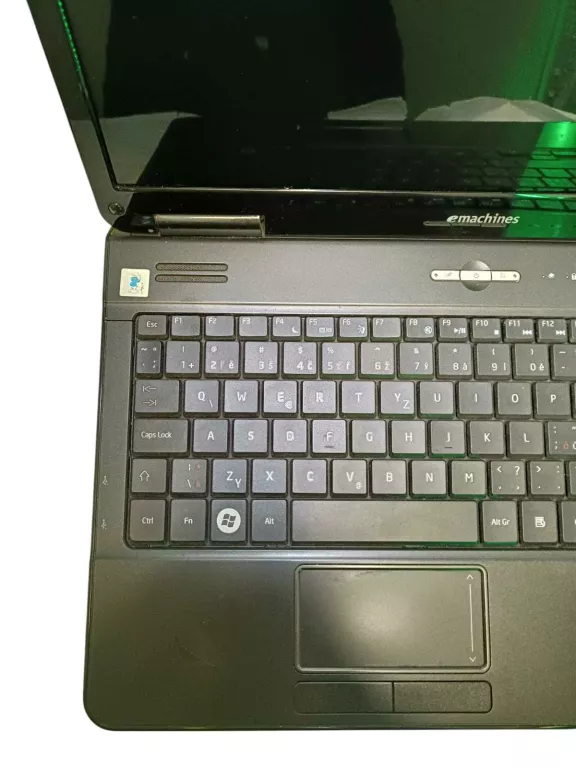 LAPTOP EMACHINES E525 3GB RAM