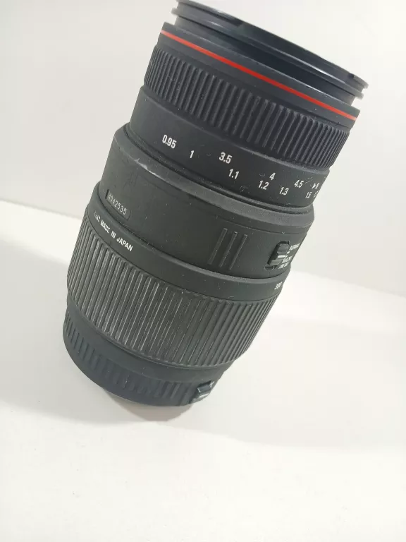 SIGMA 70-300 MM F/4-5.6 APO DG MACRO -BAGNET EF, EF-S