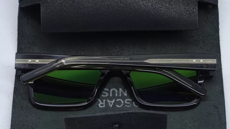 OKULARY PRZECIWSŁONECZNE OSCAR MAGNUSON TRAVIS OM7 250 CHARCOAL