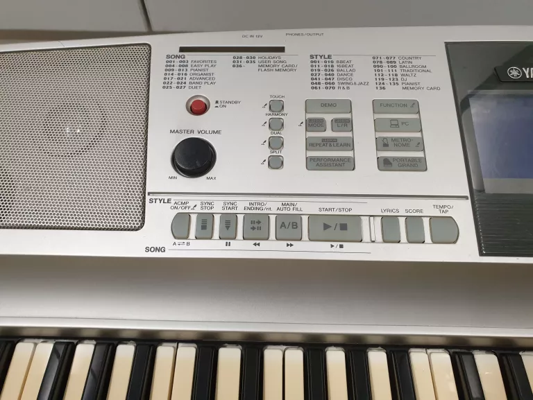 KEYBOARD PIANINO CYFROWE YAMAHA DGX - 305