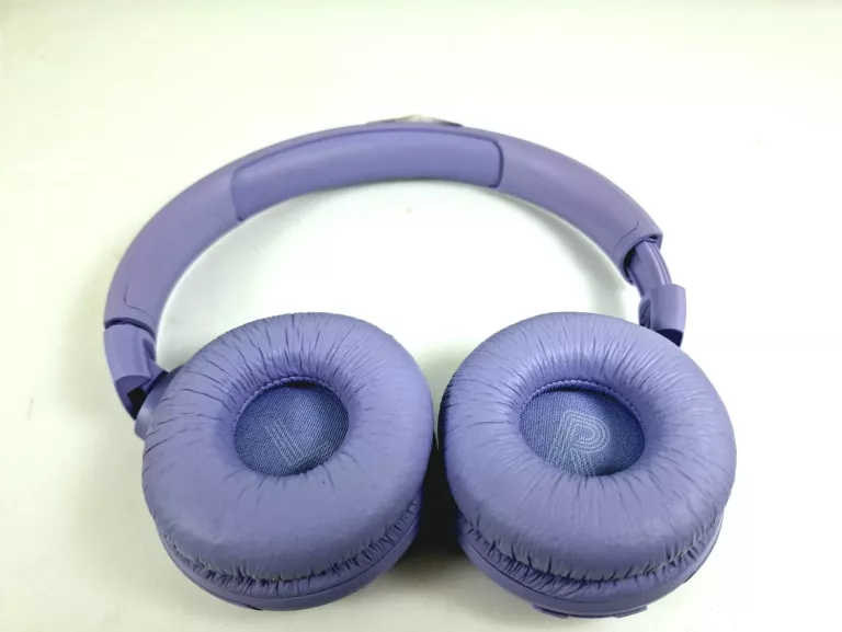 JBL TUNE 520BT – SŁUCHAWKI BEZPRZEWODOWE NAUSZNE (FIOLETOWE)