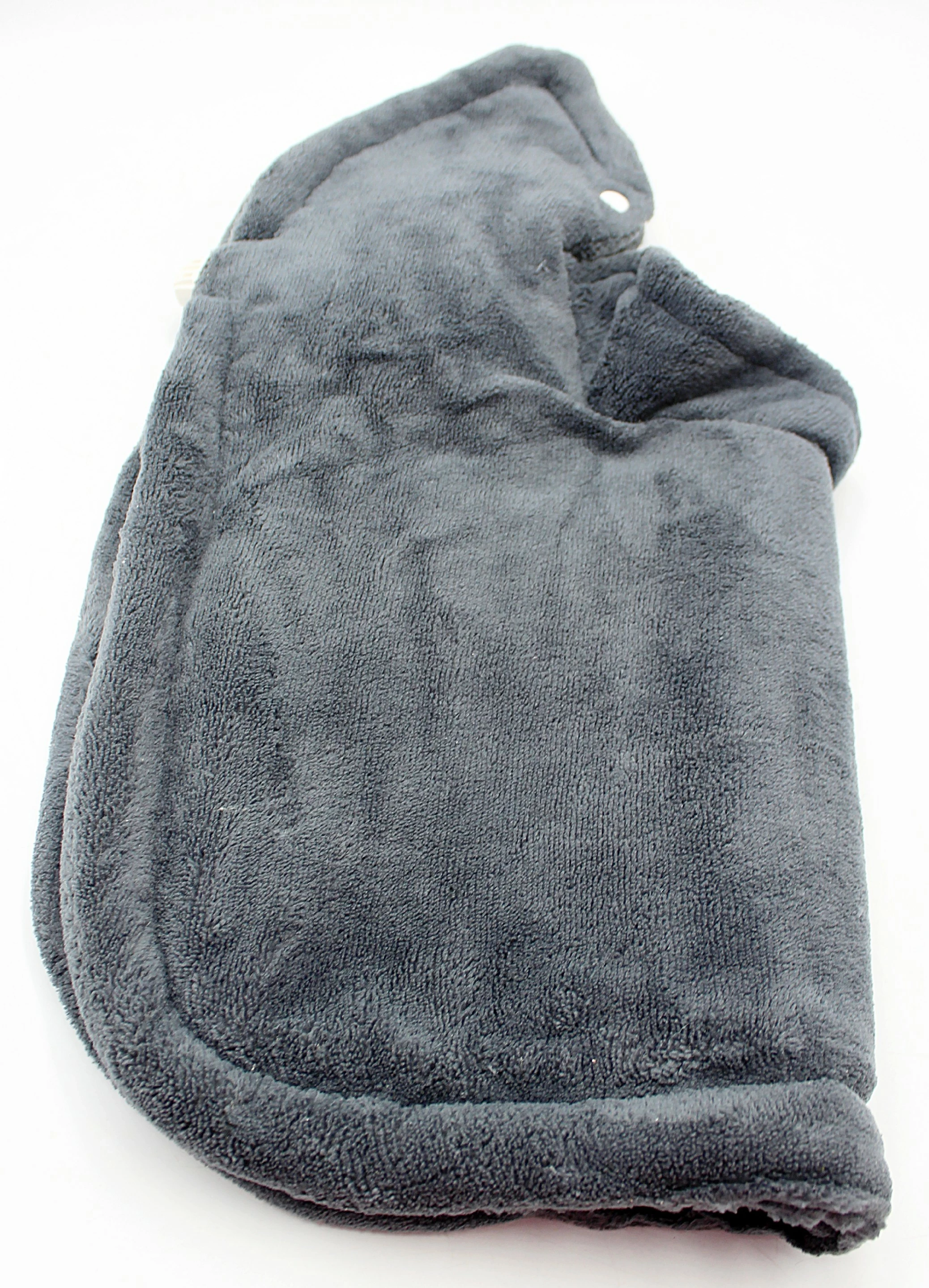 poduszka-elektryczna-na-kark-i-ramiona-beurer-hk54-model-hk-54