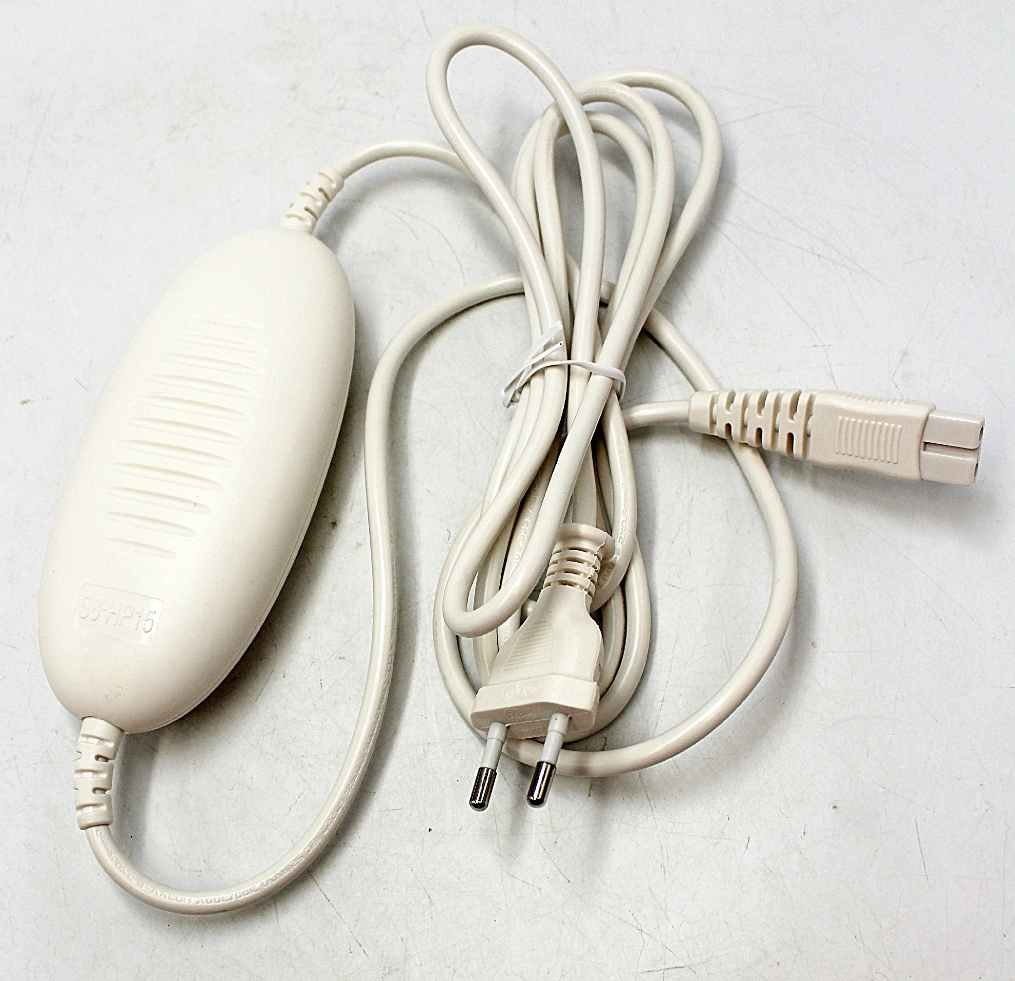 poduszka-elektryczna-na-kark-i-ramiona-beurer-hk54-marka-248811-990051