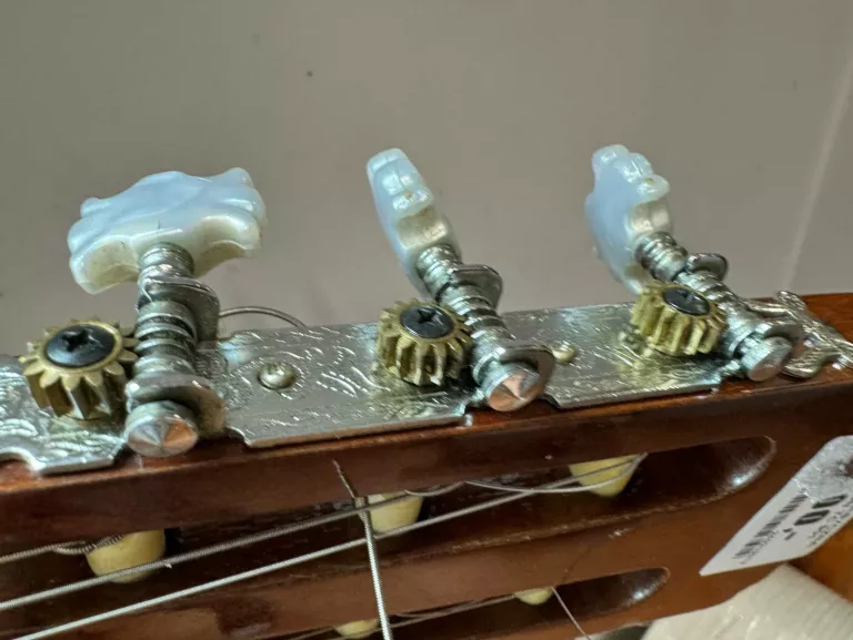 GITARA KLASYCZNA MOTION TC 901