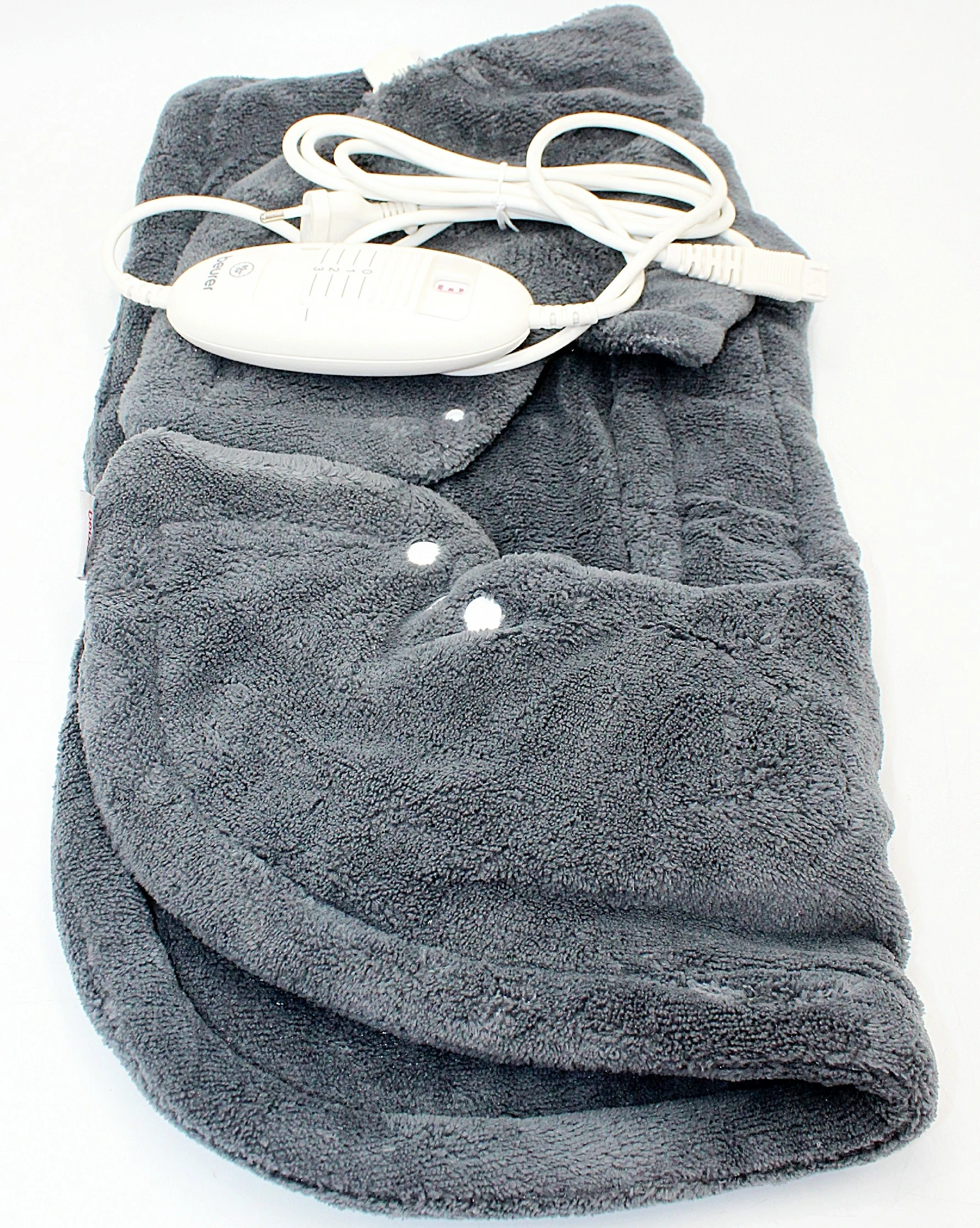 poduszka-elektryczna-na-kark-i-ramiona-beurer-hk54-ean-gtin-4211125216160