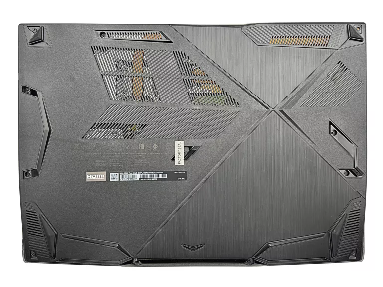 LAPTOP MSI GF63 THIN 15,6'' I7-11800H 8GB RAM 512GB SSD RTX3050 W11