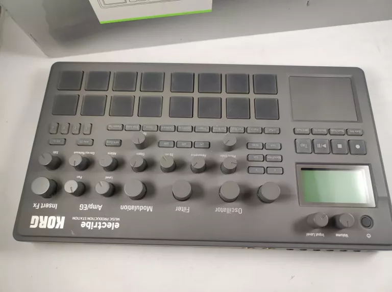 SAMPLER KORG ELECTRIBE 2 KOMPLET
