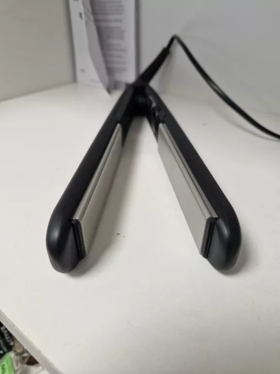 PROSTOWNICA REMINGTON CERAMIC STRAIGHT 230, S3500