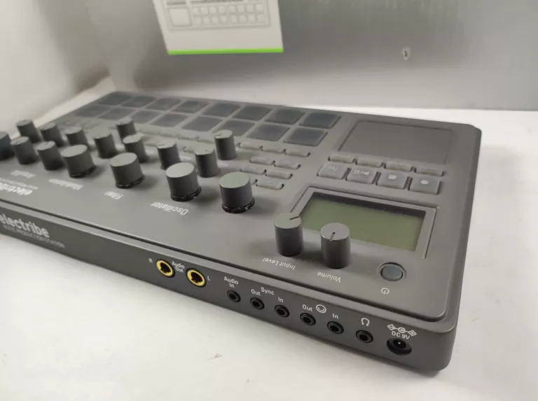 SAMPLER KORG ELECTRIBE 2 KOMPLET