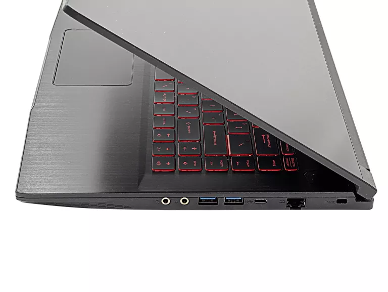 LAPTOP MSI GF63 THIN 15,6'' I7-11800H 8GB RAM 512GB SSD RTX3050 W11