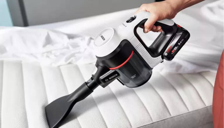 ODKURZACZ PIONOWY AKUMULATOROWY BOSCH UNLIMITED 7 KOPMLET