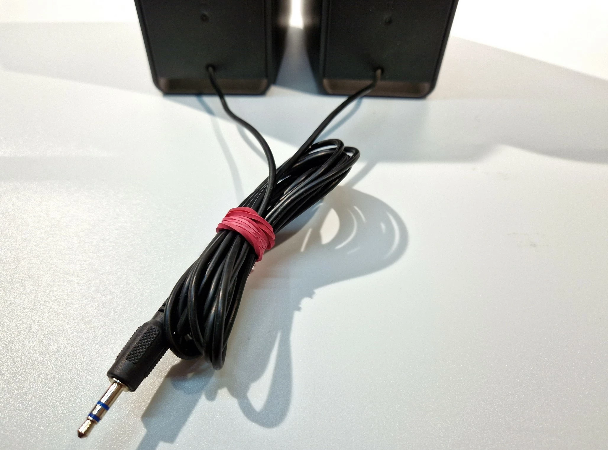 glosniki-komputerowe-logitech-z213-model-z213