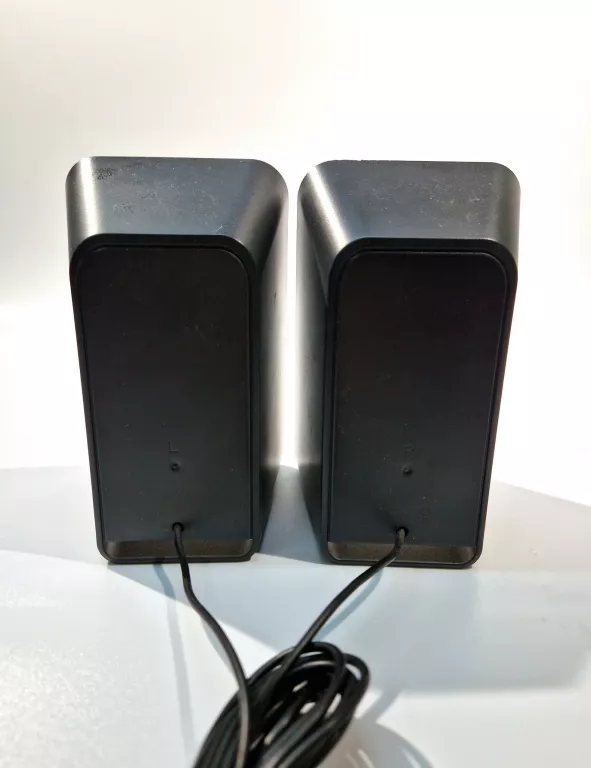 glosniki-komputerowe-logitech-z213-kod-producenta-980-000942