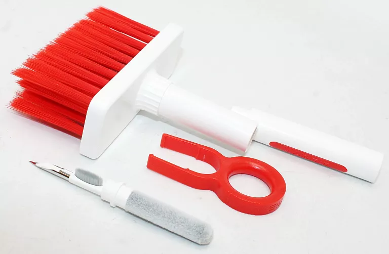 wielofunkcyjny-zestaw-narzedzi-do-czyszczenia-5w1-szczotka-do-klawiatury-marka-248135-1728479