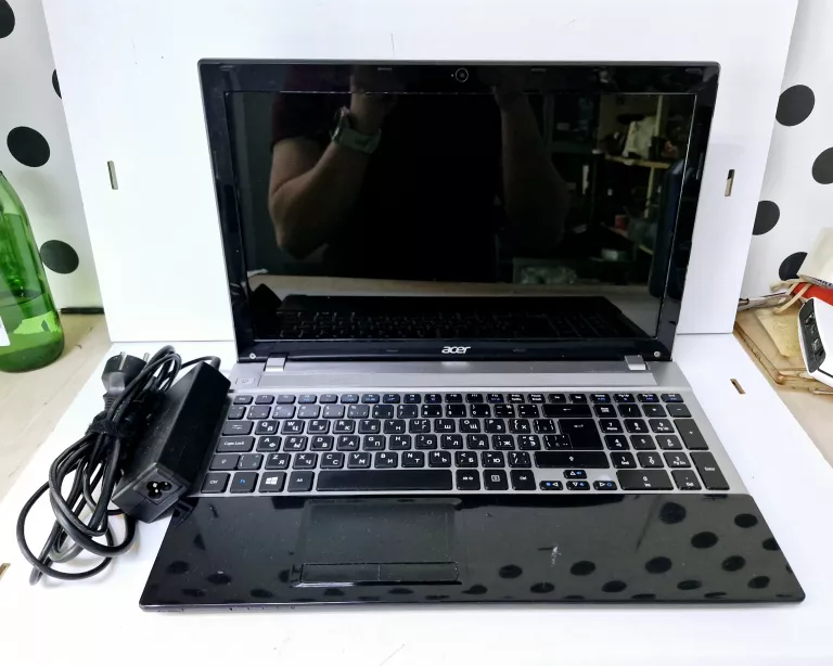LAPTOP ACER ASPIRE V3-571G I5-3230M/8GB RAM/120GB SSD/GEFORCE 710M/WIN10