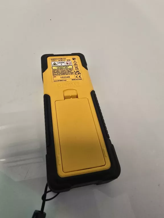 DALMIERZ LASEROWY DEWALT 30M (DWHT77100) SOLO