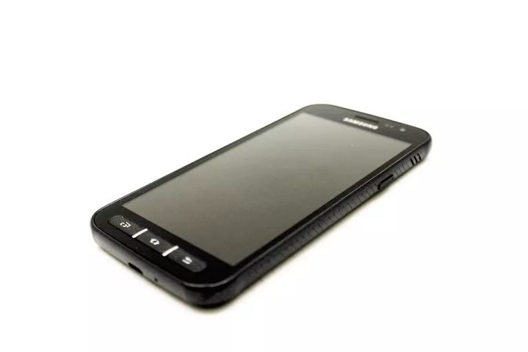 TELEFON SAMSUNG GALAXY XCOVER 4 2/32GB LTE