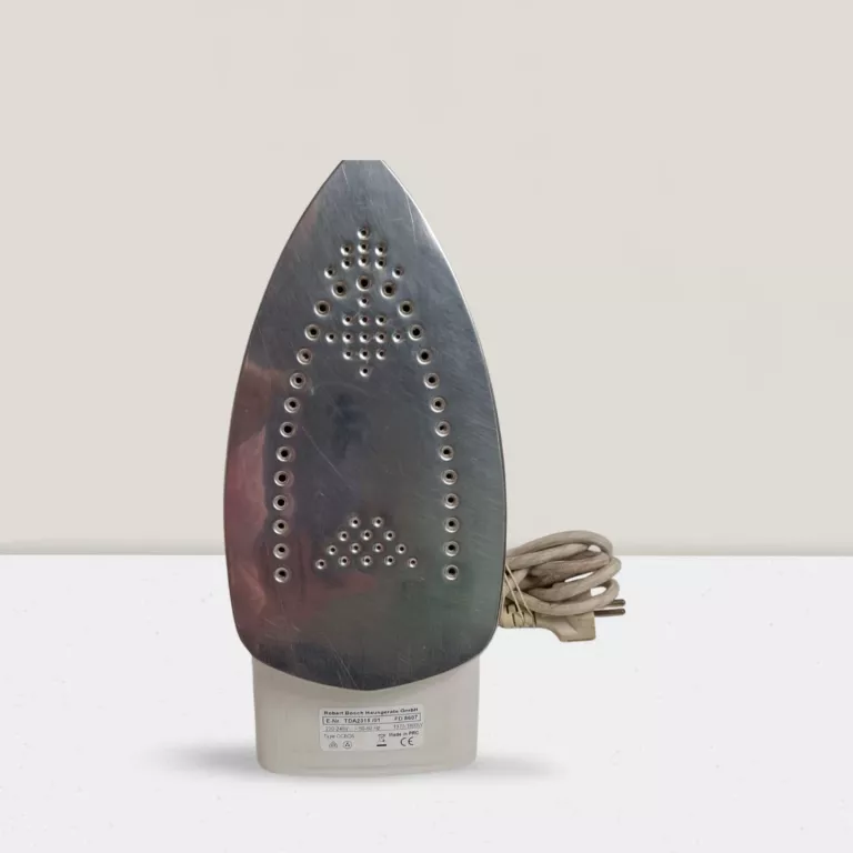 zelazko-parowe-bosch-tda-231501-stan-bdb-kolor-dominujacy-129357-10