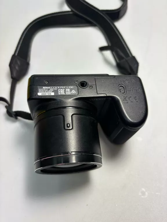 APARAT NIKON COOLPIX L330