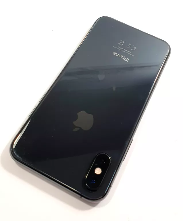 SMARTFON APPLE IPHONE XR 3 GB / 256 GB 4G (LTE) CZARNY OPIS!