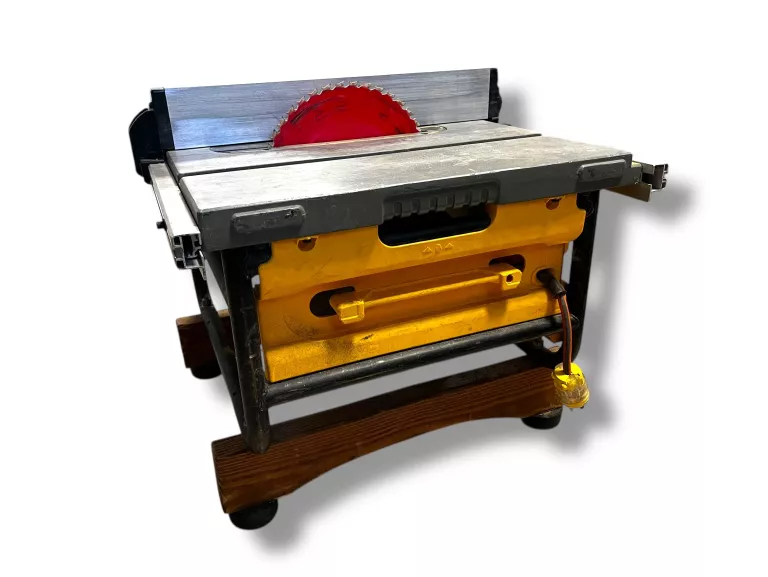 pila-stolowa-dewalt-dw745-maksymalna-moc-185000