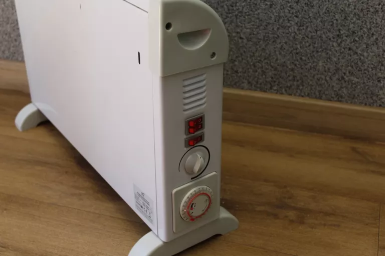 GRZEJNIK ELEKTRYCZNY LTC LXUG06