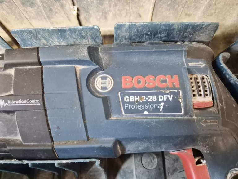 MŁOTOWIERTARKA BOSCH GBH 2-28 DFV