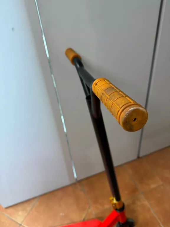 HULAJNOGA WYCZYNOWA OXELO