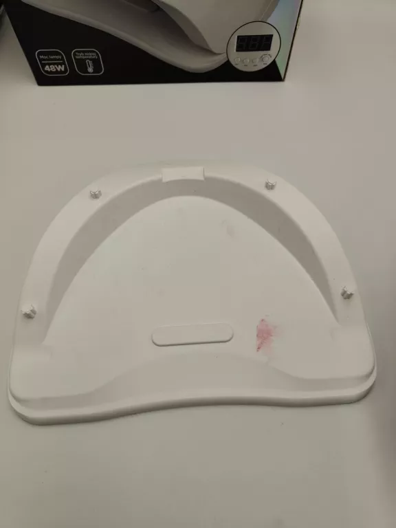 lampa-do-paznokici-bloom-nails-48w-pudelko-cechy-dodatkowe-209694-2