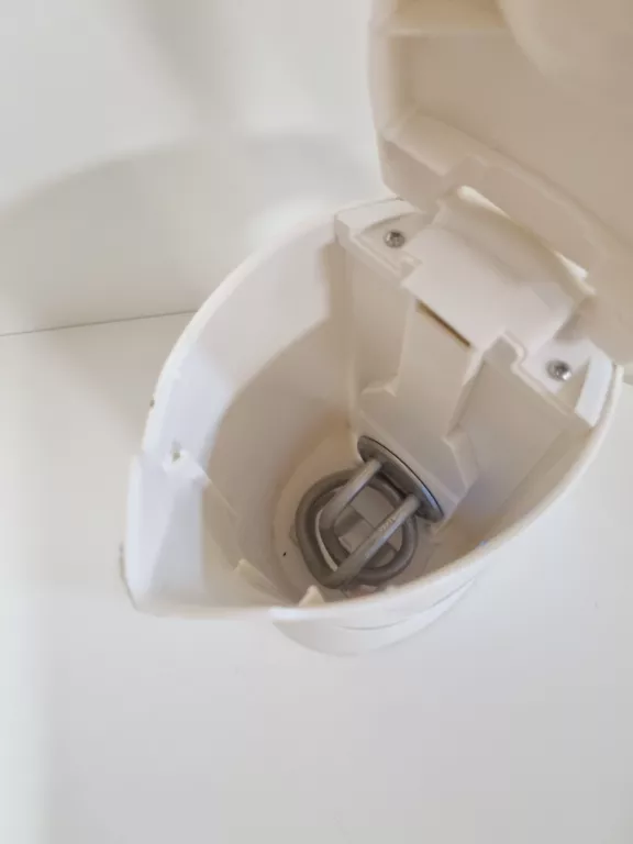 CZAJNIK ELEKTRYCZNY ELDOM C110 BIAŁY