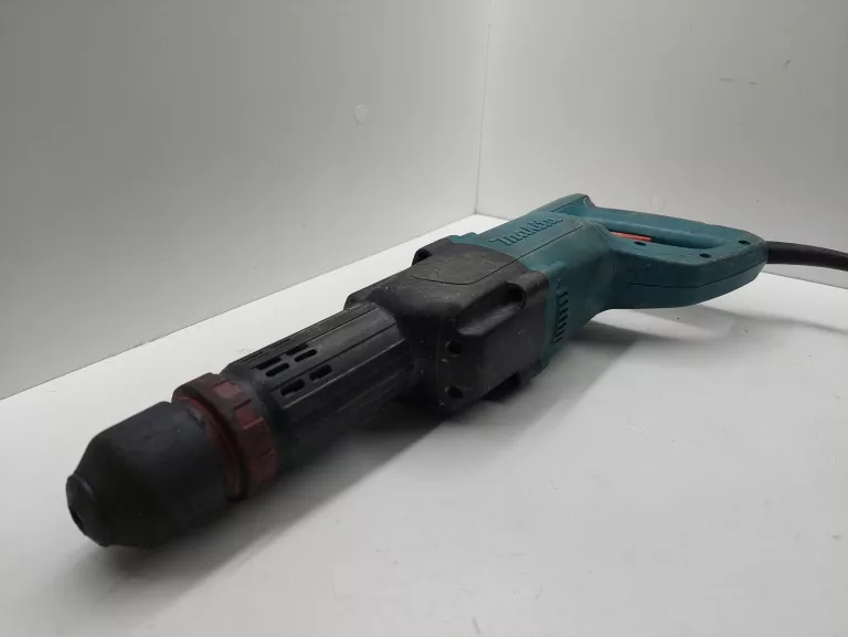 DŁUTOWNICA MAKITA HK0500