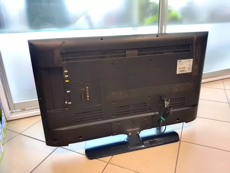TELEWIZOR SAMSUNG UE40EH5000