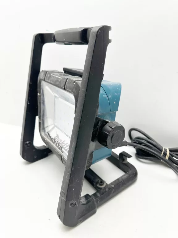 LAMPA WARSZTATOWA MAKITA DML805 AKU/SIECIOWA