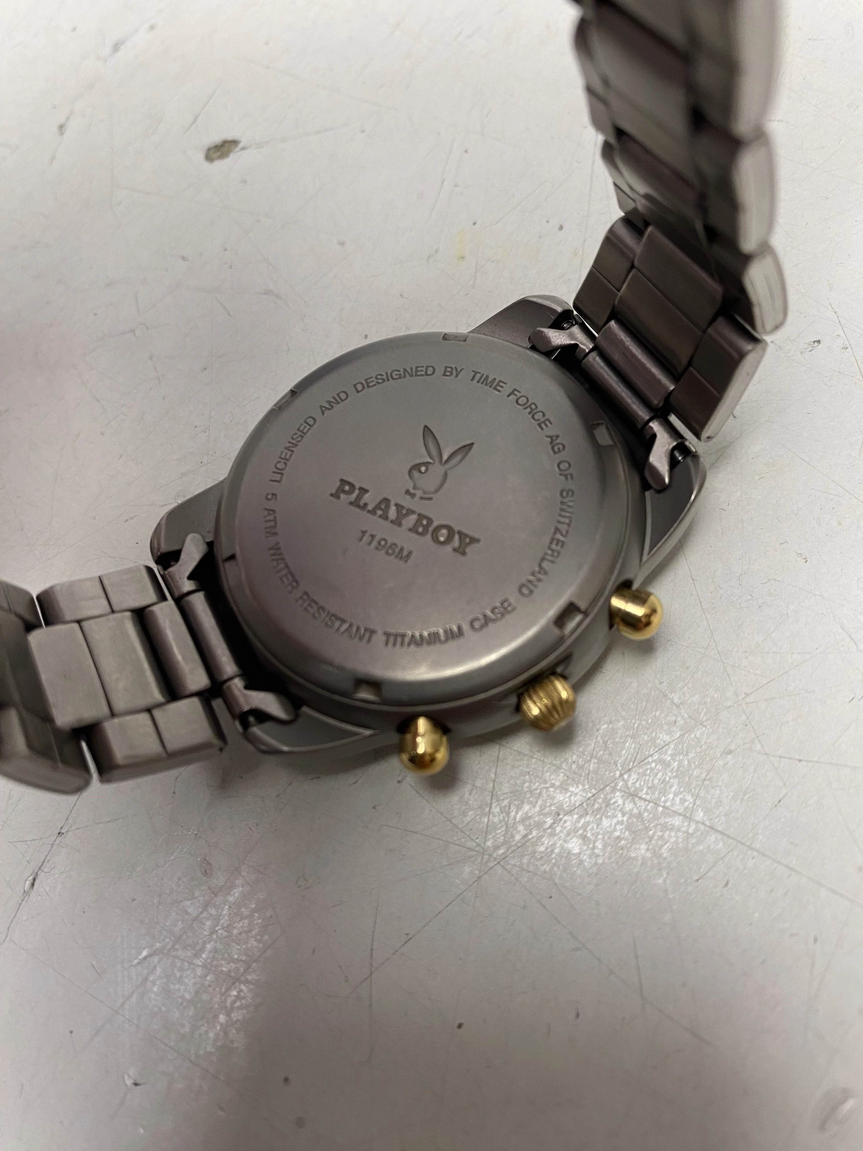 zegarek-playboy-chronograph-5-atm-titanium-stan-11323-2
