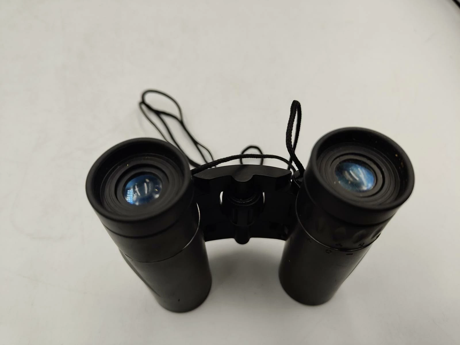 lornetka-8x21-131m1000m-marka-248811-1960863