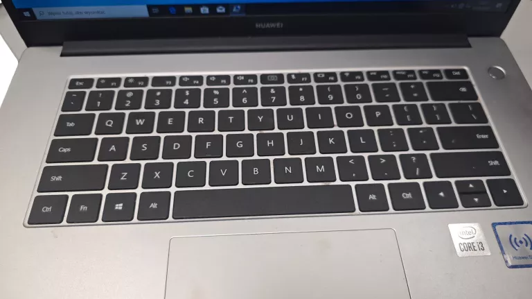 LAPTOP HUAWEI MATEBOOK D15 8GB/I3/WIN10/256GB !OPIS!