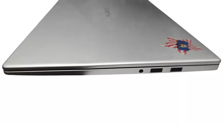 LAPTOP HUAWEI MATEBOOK D15 8GB/I3/WIN10/256GB !OPIS!